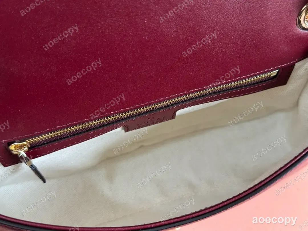 激安 グッチ ブロンディ ショルダーバッグ 偽物 815715 No.0216