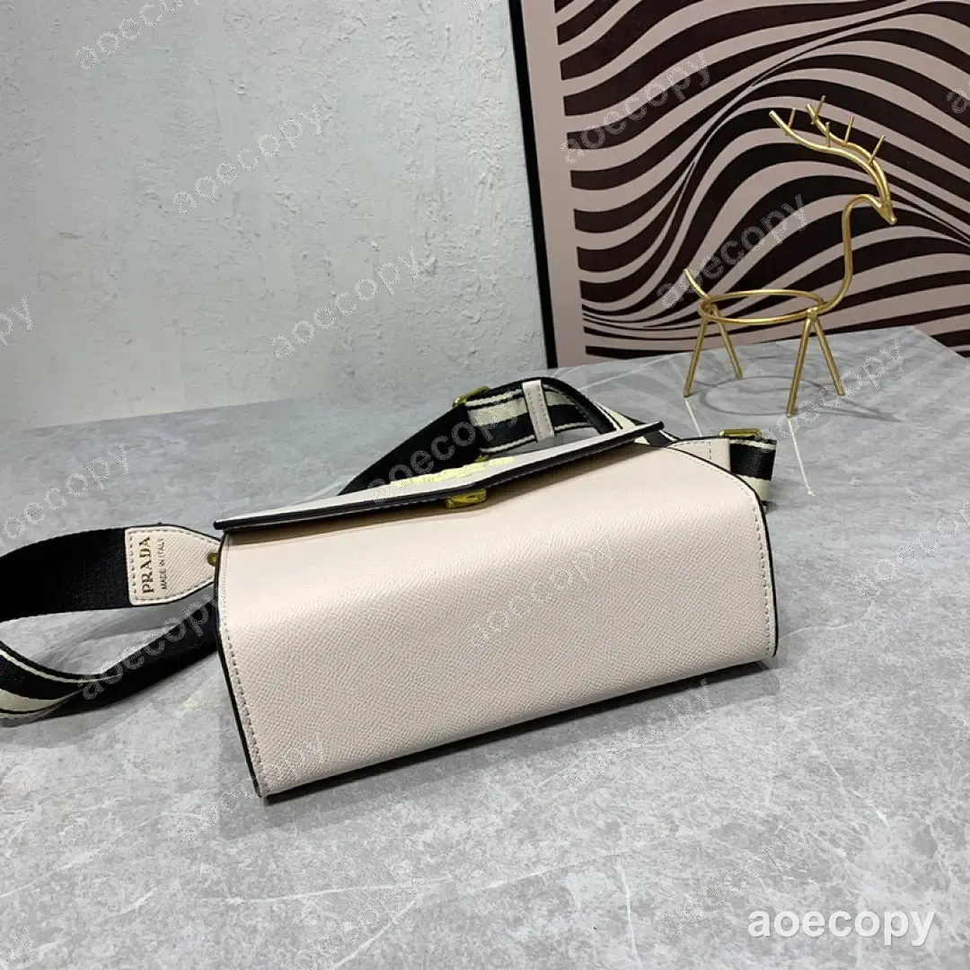 可愛い プラダ バッグ コピー DD2802450 No.0302