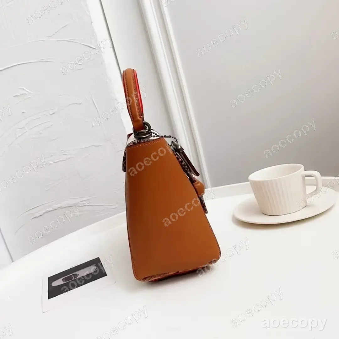 大人気★ コーチ バッグ スーパーコピー DD44102650 No.0091