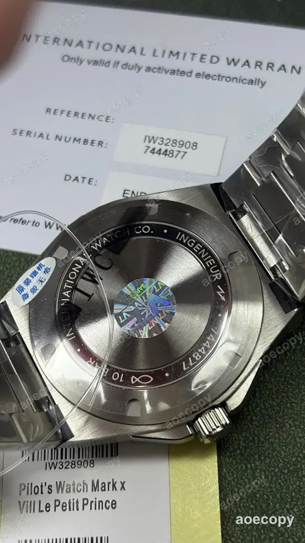 激安 アイ・ダブリュー・シー ウォッチ スーパーコピー SW300 No.0019