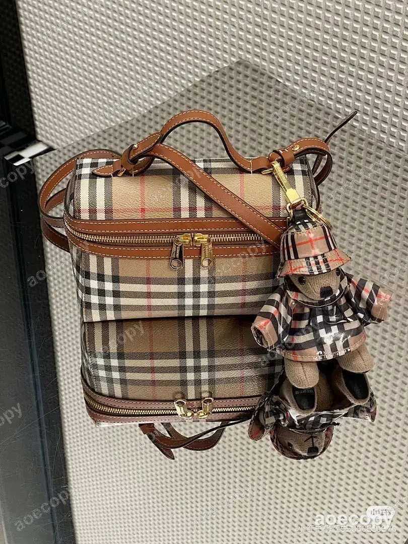 可愛い新作 バーバリー バッグ スーパーコピー 01266C28 No.0082