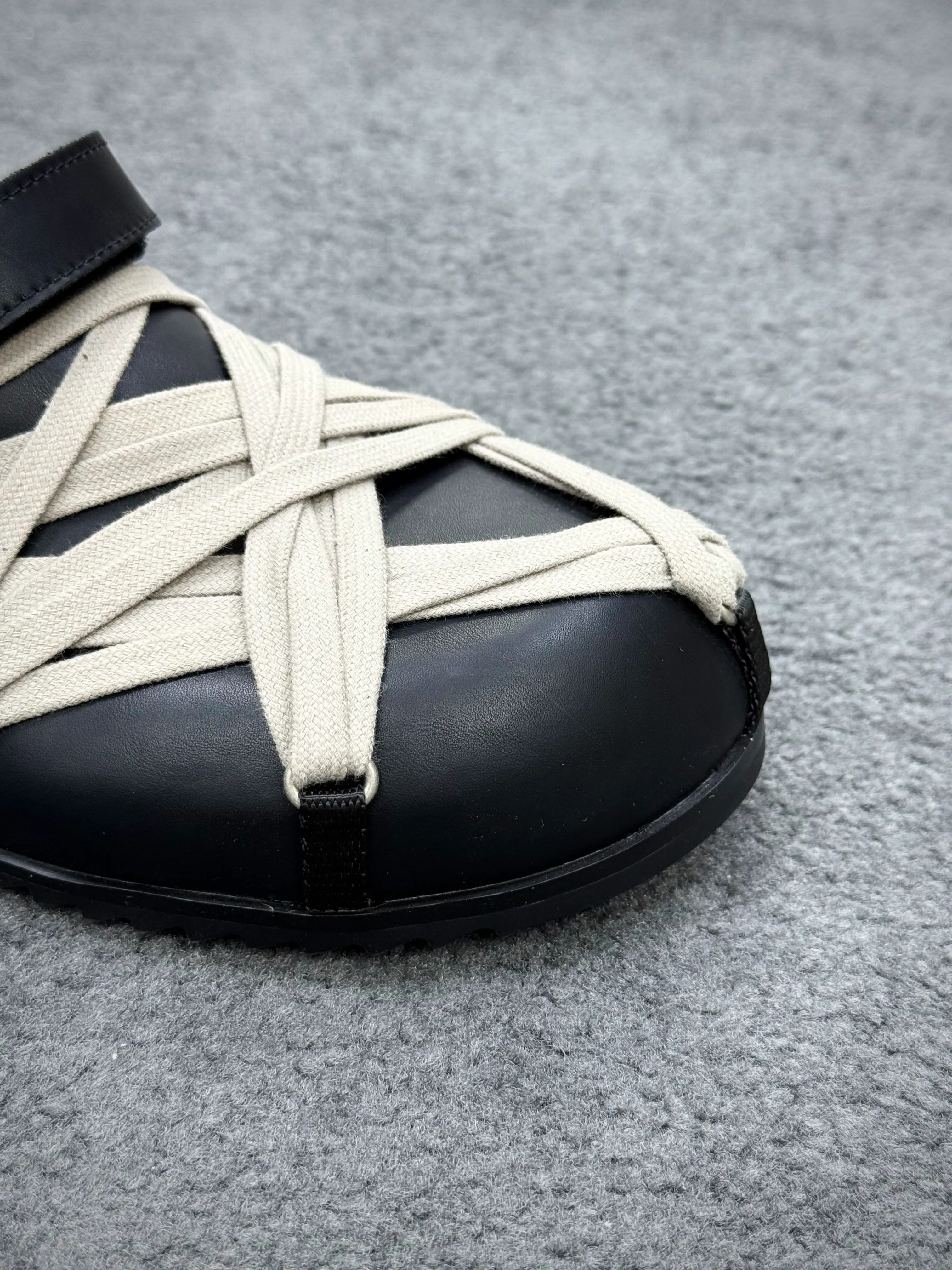 Mesh Toe Box