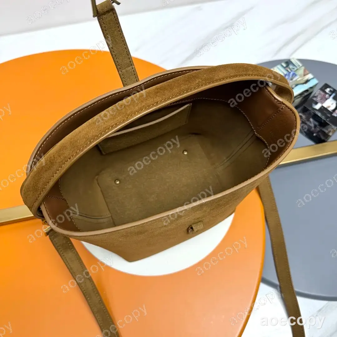 大人気★ サンローラン バッグ スーパーコピー 185626 No.0245