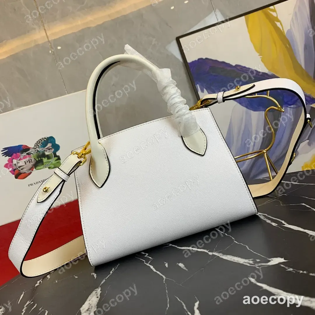 可愛い プラダ バッグ N級品 DD2802750 No.0452