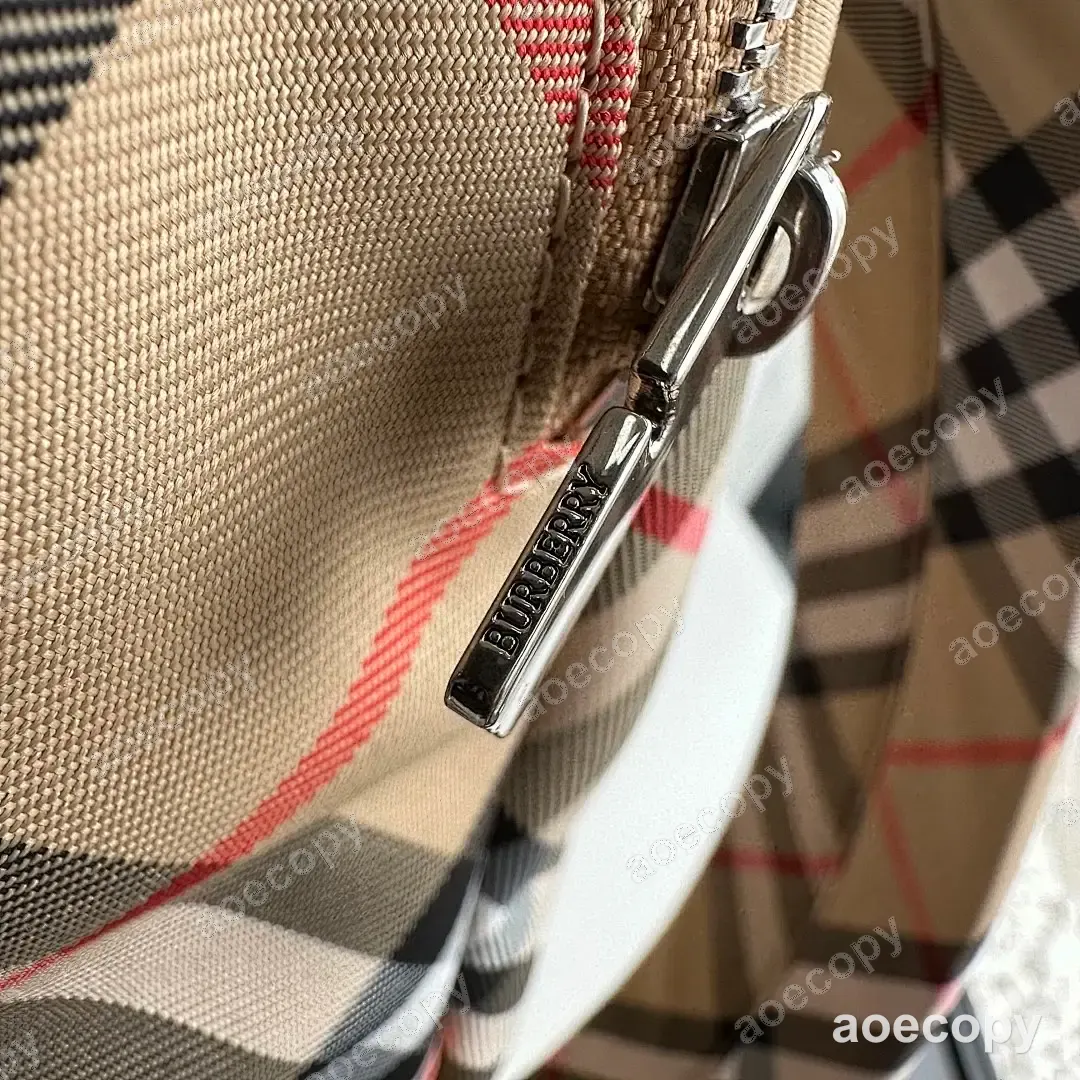 大人気★ バーバリー バッグ N級品 0159B639 No.0144