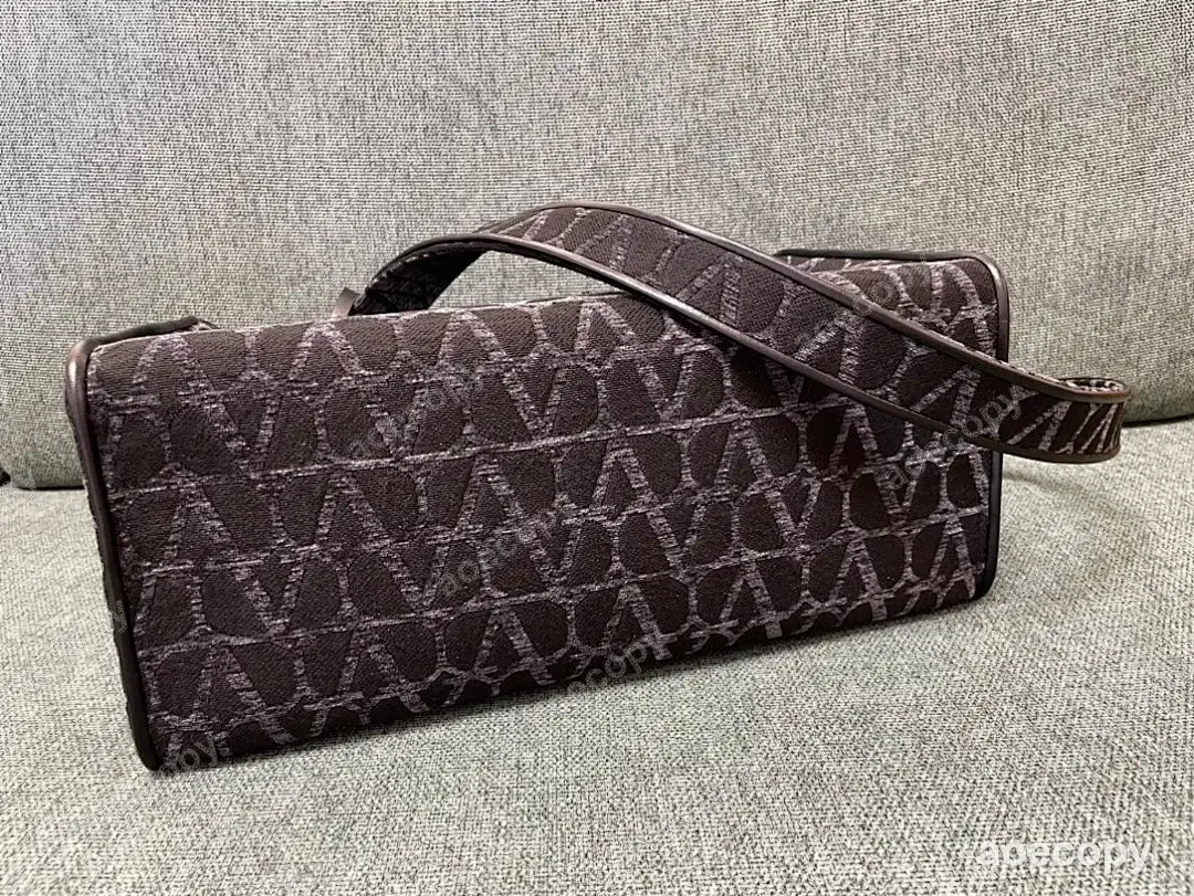 大人気★ ヴァレンティノ バッグ N級品 YUPOO-160 No.0084