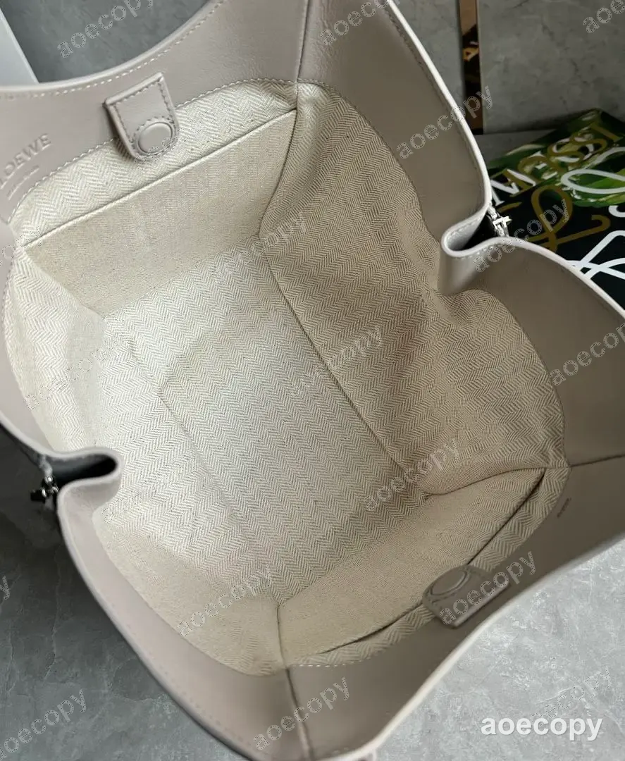 可愛い新作 ロエベ バッグ N級品 No.0641