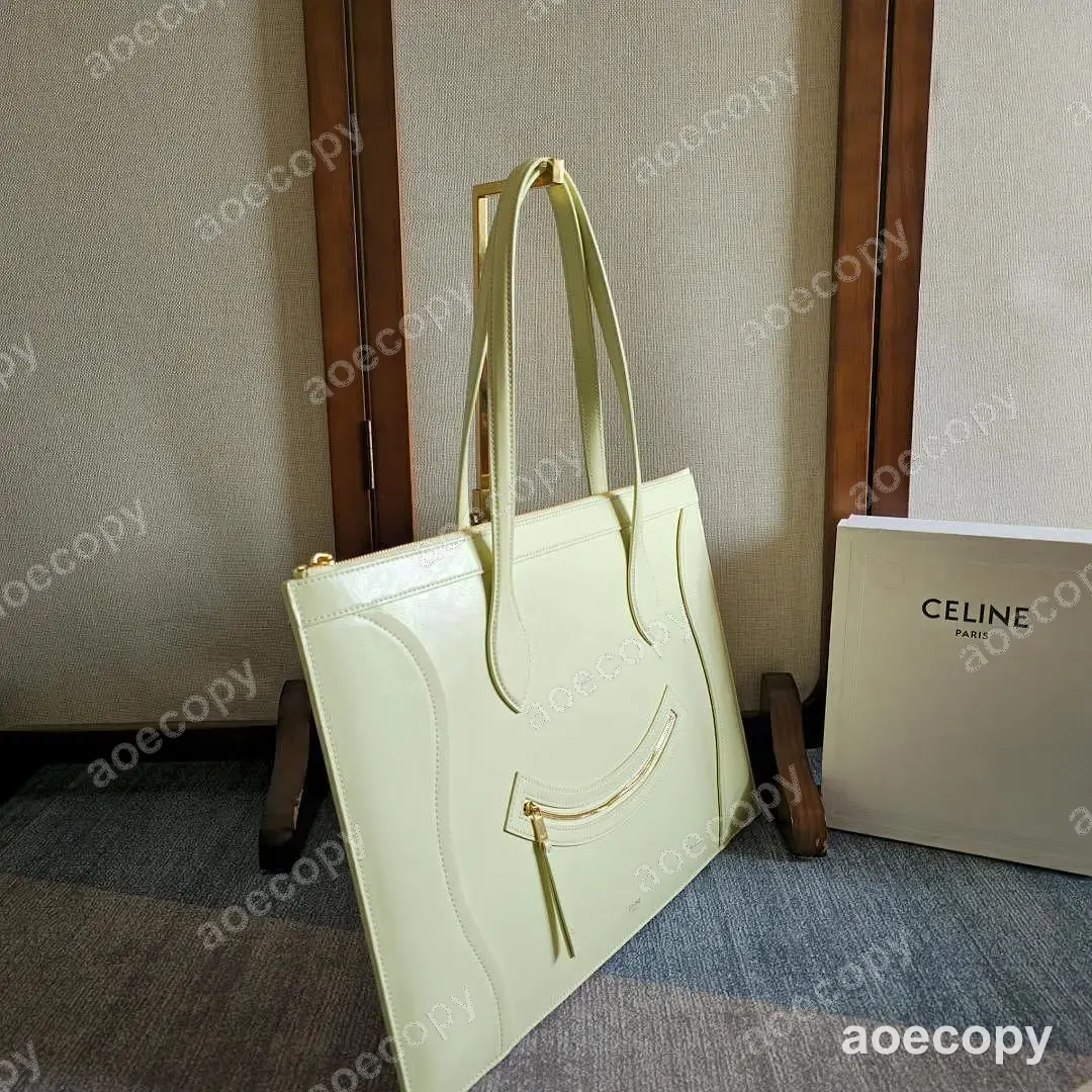 新作 セリーヌ バッグ N級品 No.0395