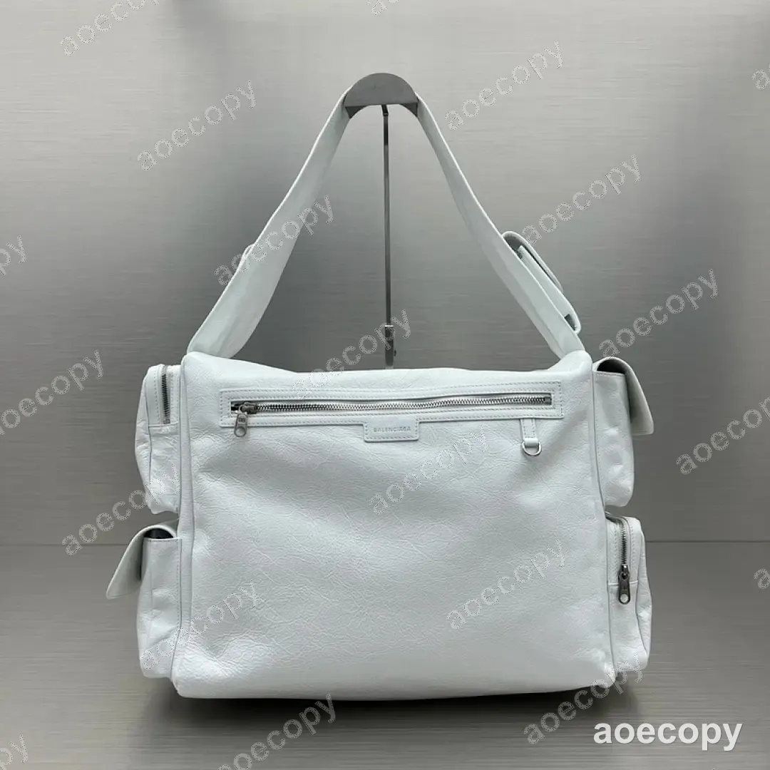 大人気★ バレンシアガ クロスボディバッグ 偽物 No.0193