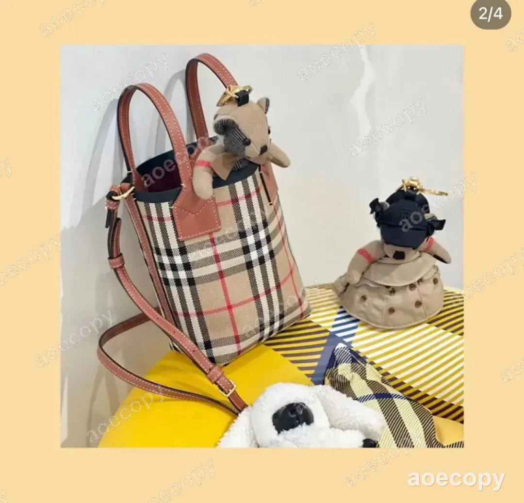 大人気★ バーバリー バッグ N級品 000025F1 No.0441