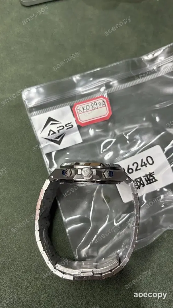 大人気★ オーデマ・ピゲ ロイヤルオーク ブルー ウォッチ コピー XK0890A No.0038