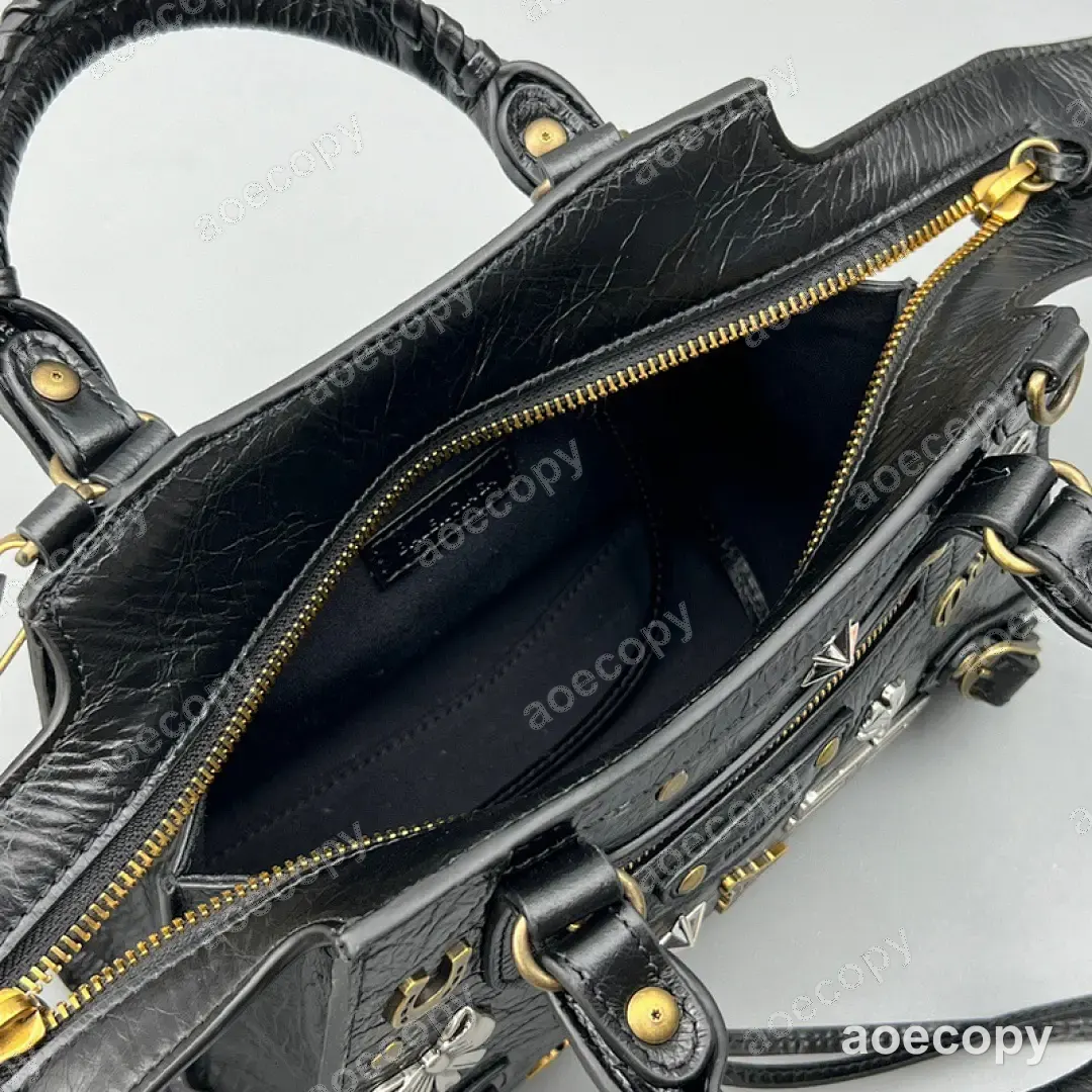 大人気★ バレンシアガ ネオ カゴール バッグ N級品 No.0070