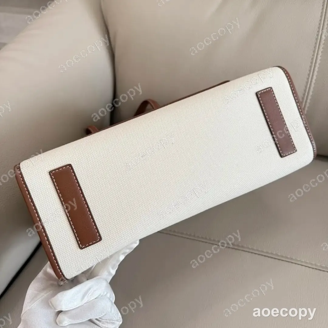 新作 バーバリー バッグ スーパーコピー 01369BA7 No.0314