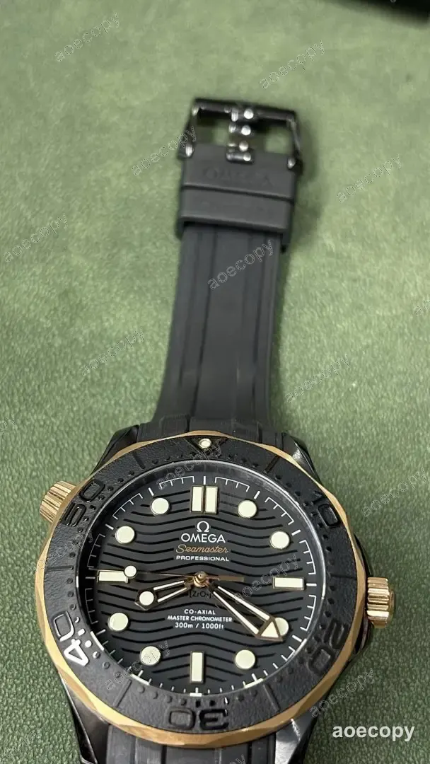 大人気★ オメガ シーマスター ローズゴールド ウォッチ スーパーコピー A2824 No.0134