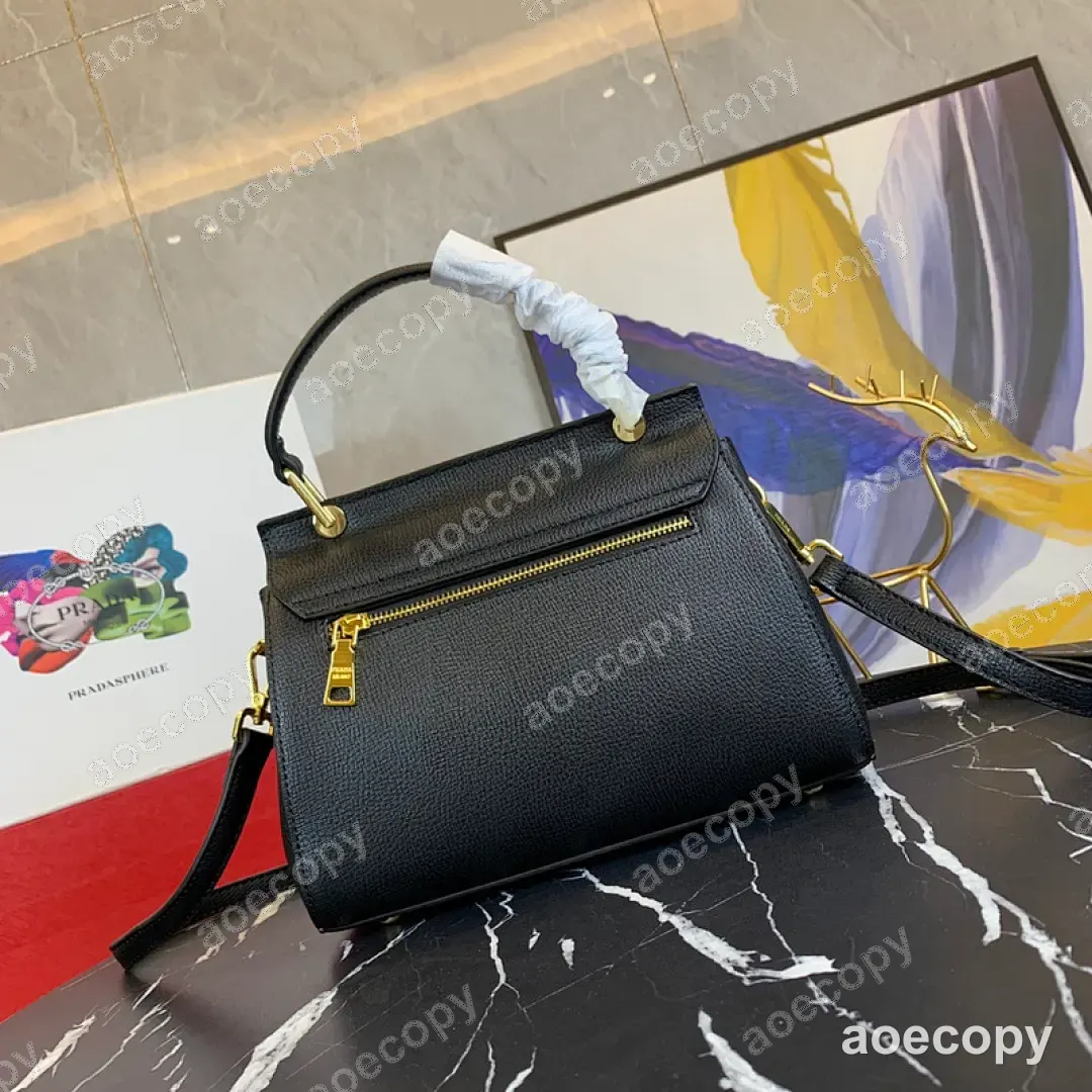 激安 プラダ バッグ N級品 DD2802650 No.0453