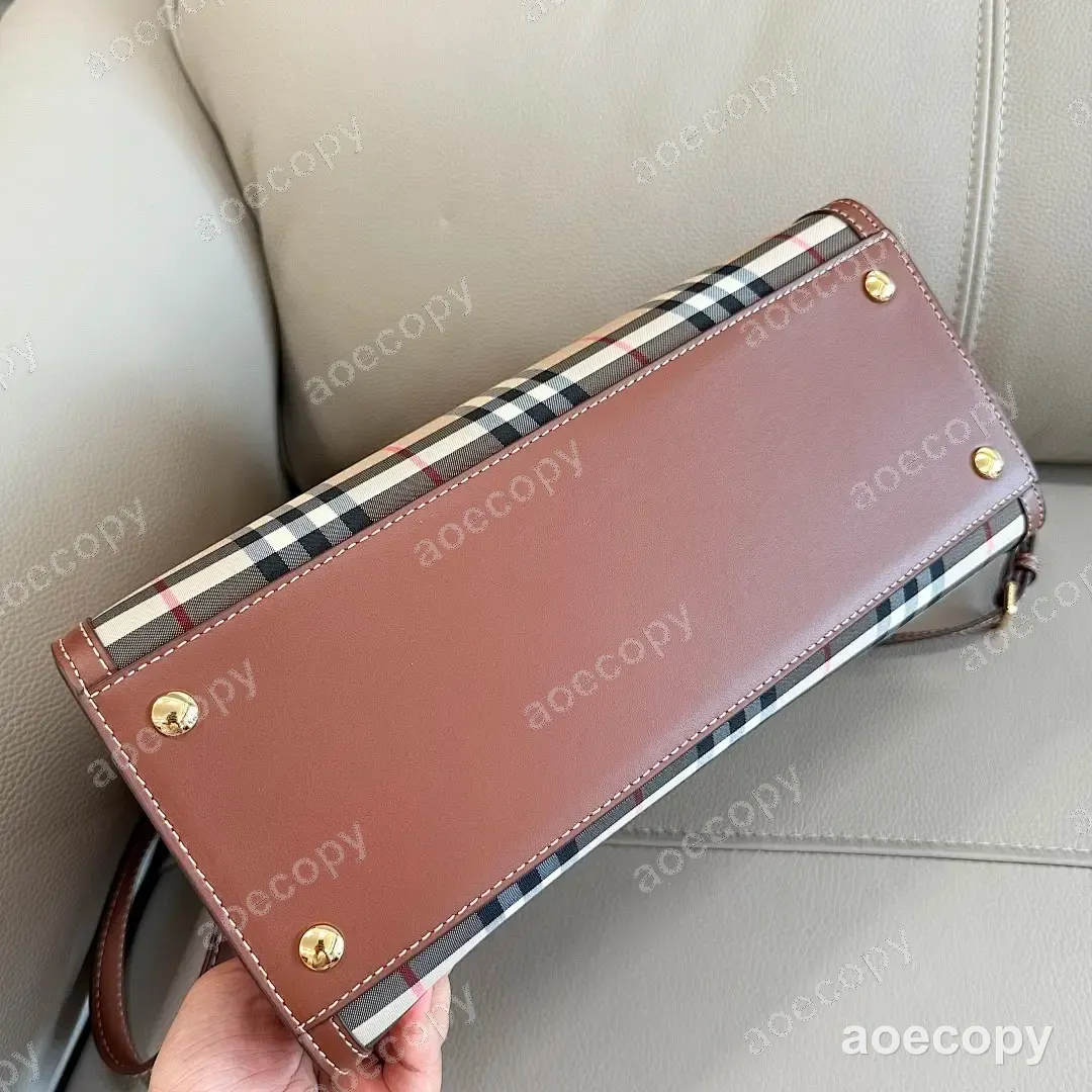 大人気★ バーバリー バッグ コピー 0189F3A4 No.0126