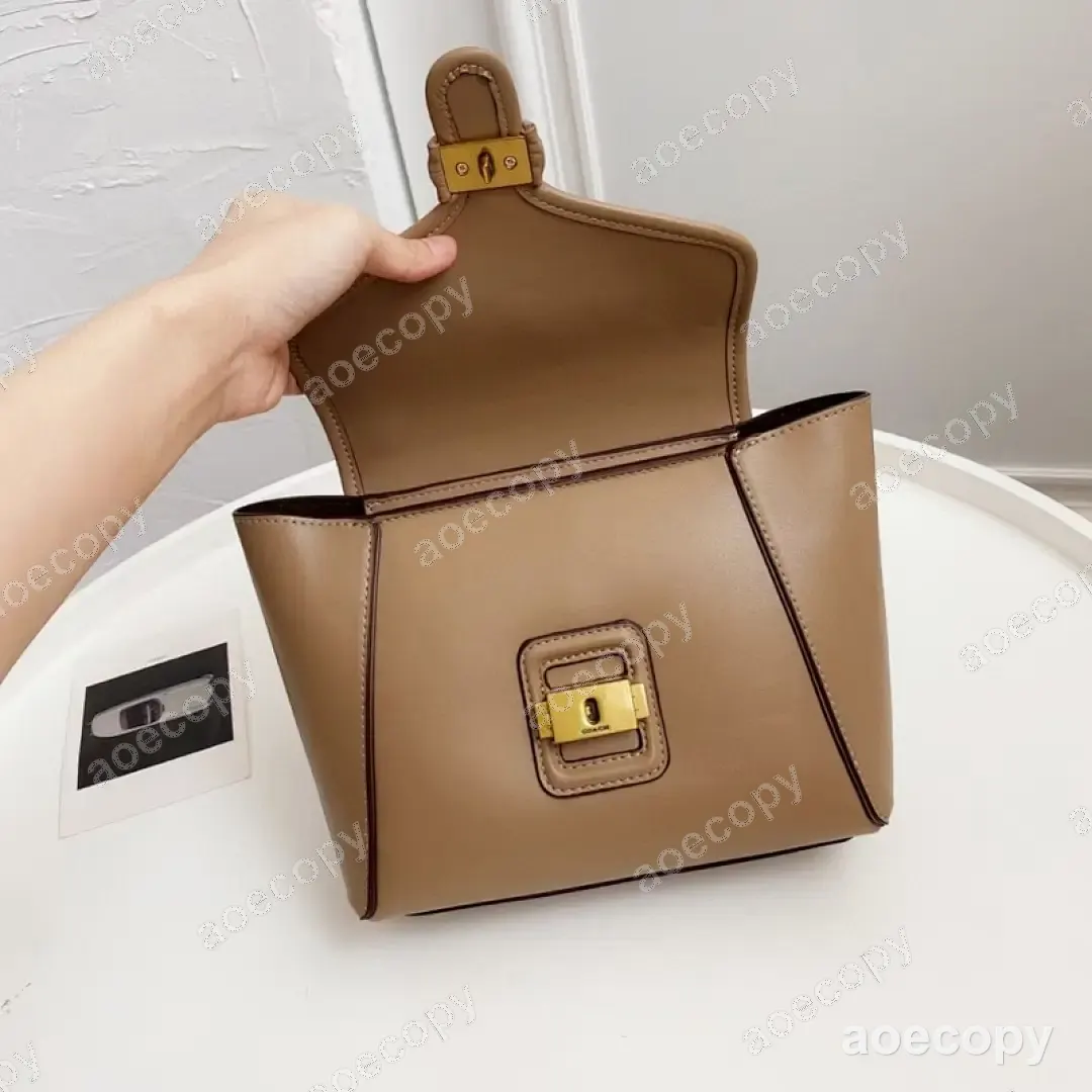 大人気★ コーチ バッグ スーパーコピー DD44102650 No.0091