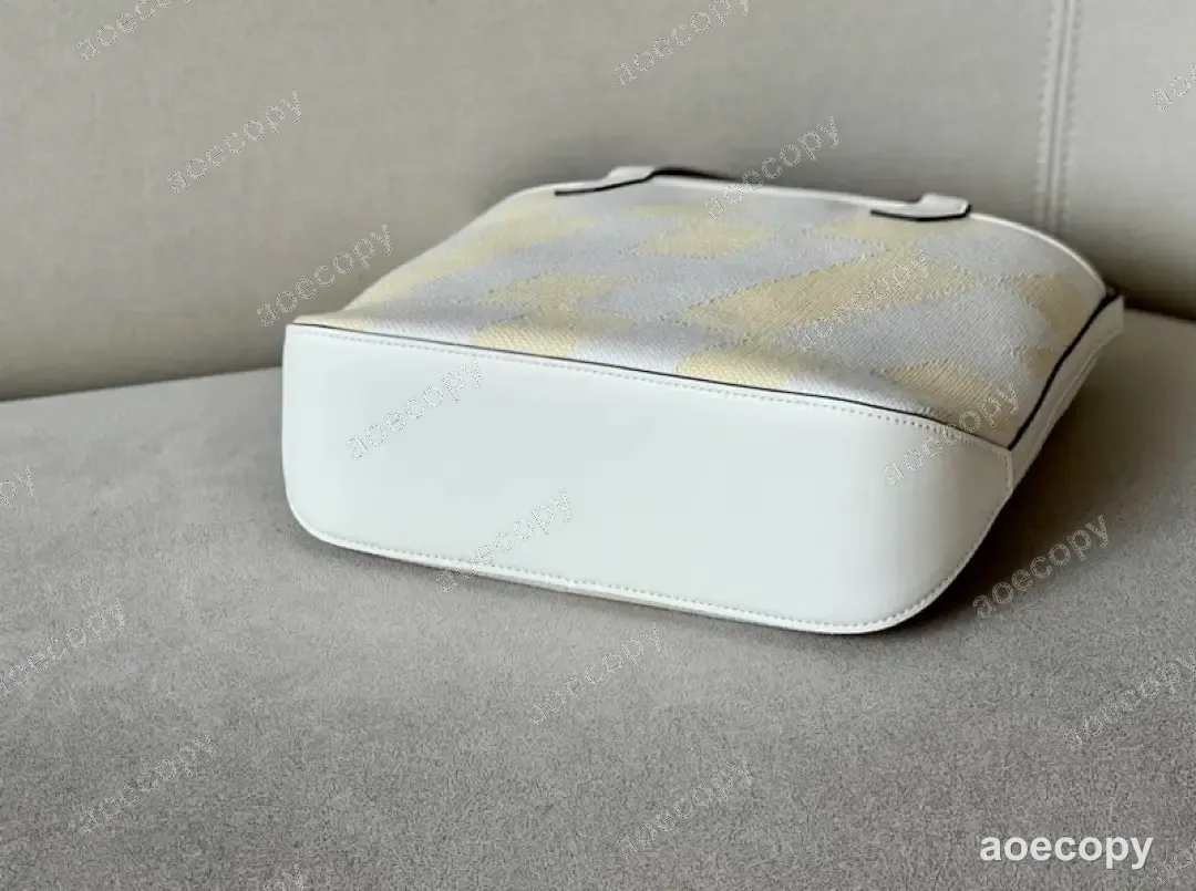 可愛い新作 エルメス バッグ スーパーコピー 0031DAA8 No.0322