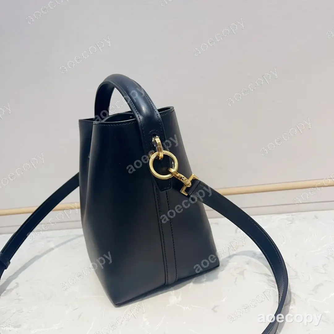 大人気★ サンローラン バッグ N級品 185870 No.0467