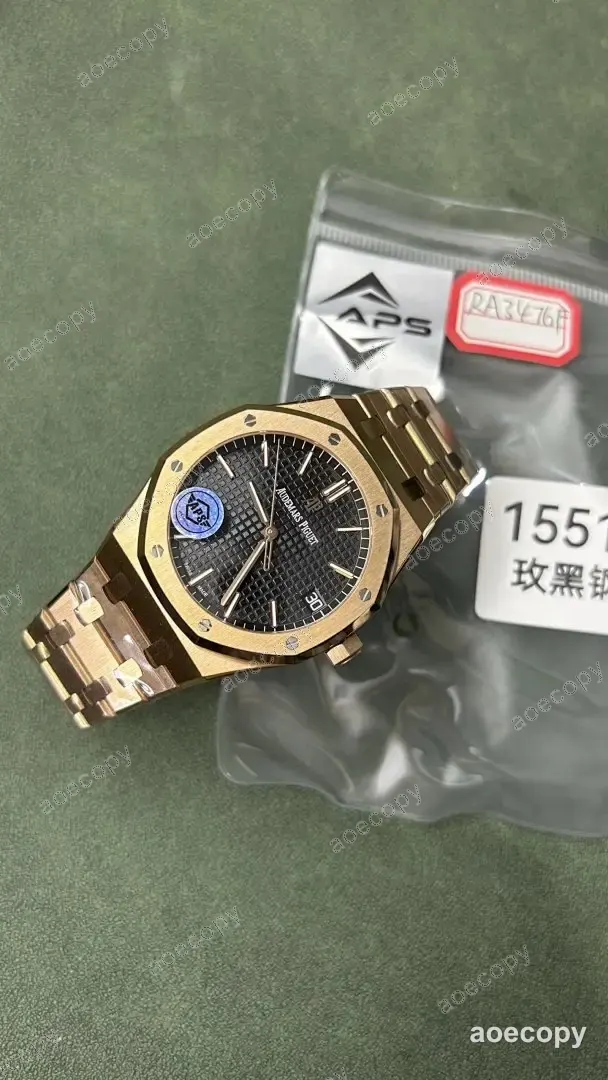 大人気★ オーデマ・ピゲ ロイヤルオーク ブラック ウォッチ 偽物 RA3476F No.0015