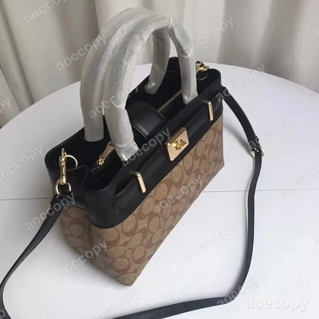 人気新作 コーチ バッグ コピー NT2600 No.0017