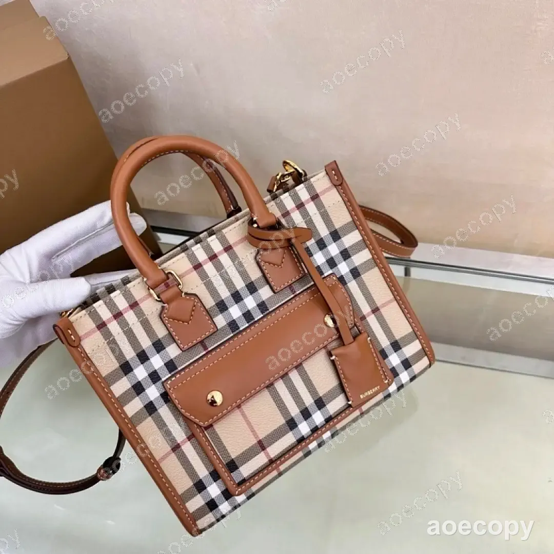 大人気★ バーバリー バッグ スーパーコピー 02357263 No.0216
