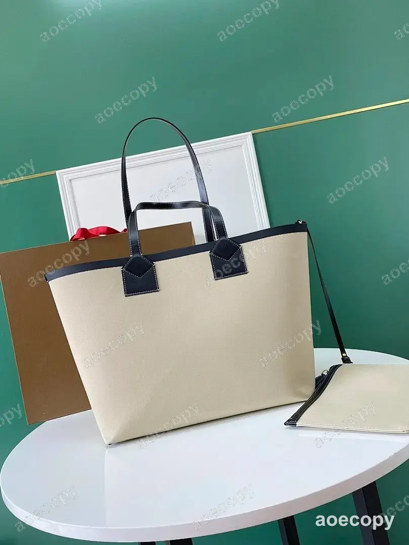 可愛い新作 バーバリー バッグ N級品 01571389 No.0037