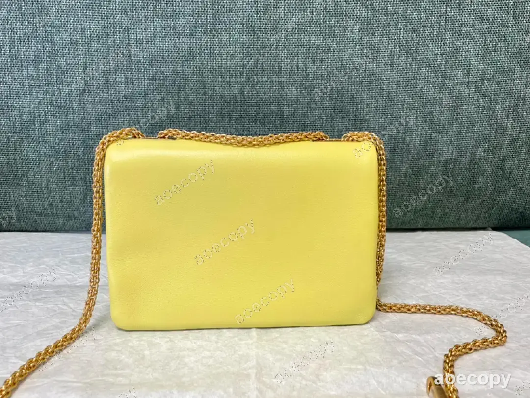 可愛い ヴァレンティノ バッグ コピー 0132CB2D No.0399