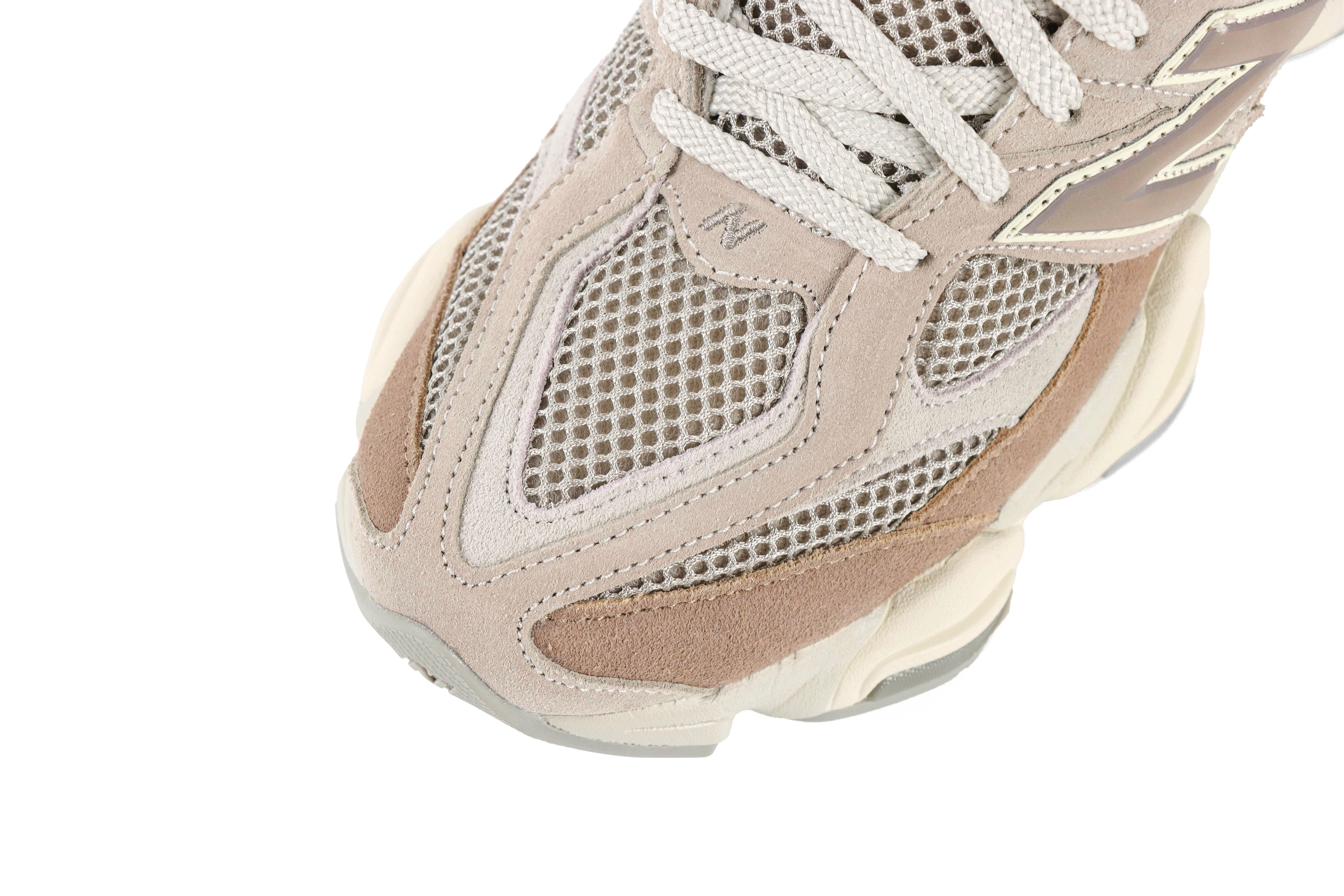 Mesh Toe Box