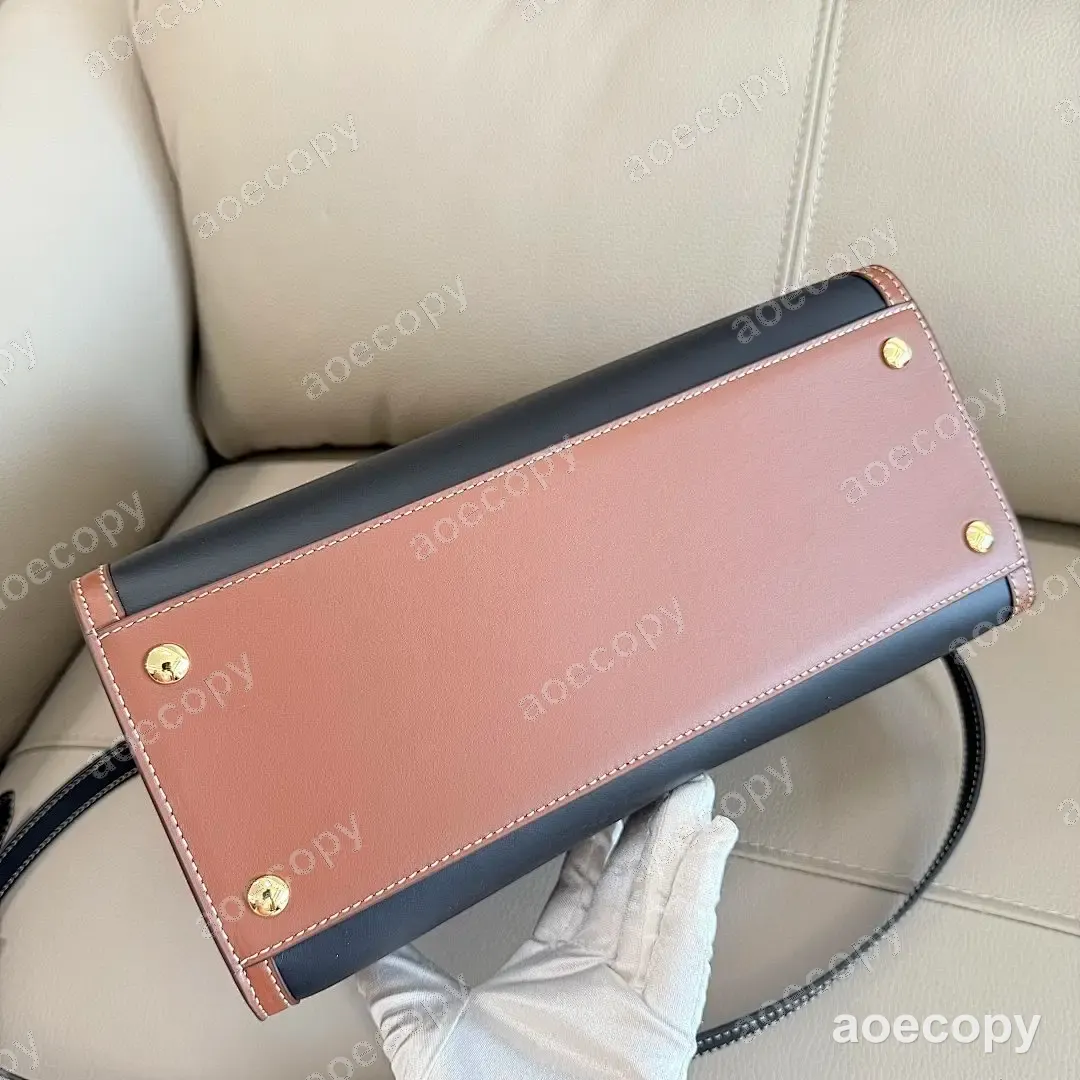 激安 バーバリー バッグ コピー 0194372B No.0061