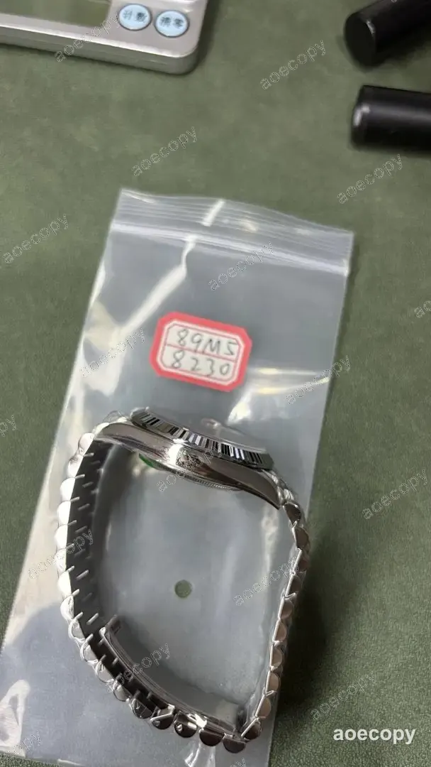 激安 ロレックス デイデイト ホワイト ウォッチ コピー 89M58230 No.0015