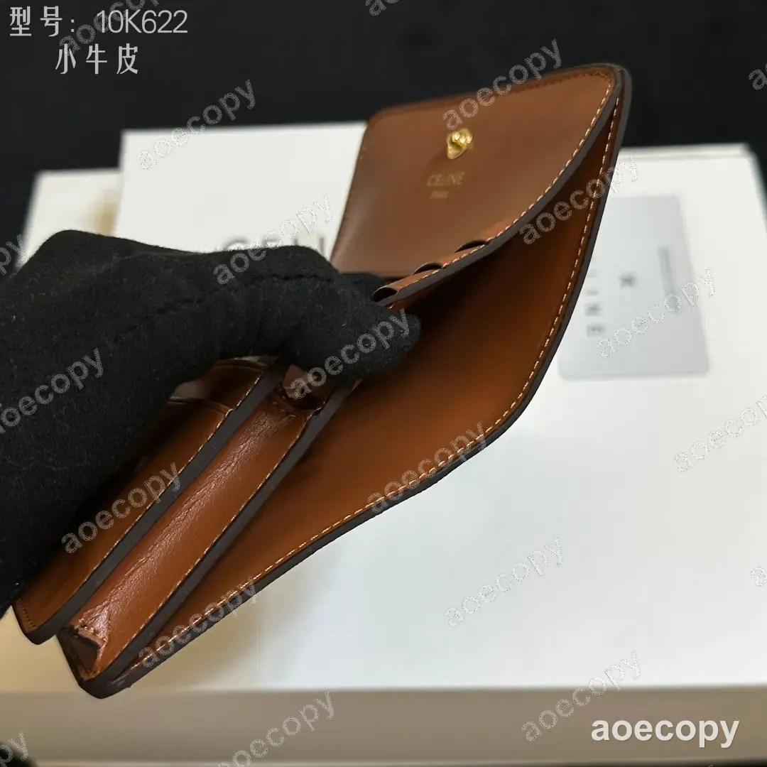 激安 セリーヌ レザー コンパクトウォレット スーパーコピー No.0018
