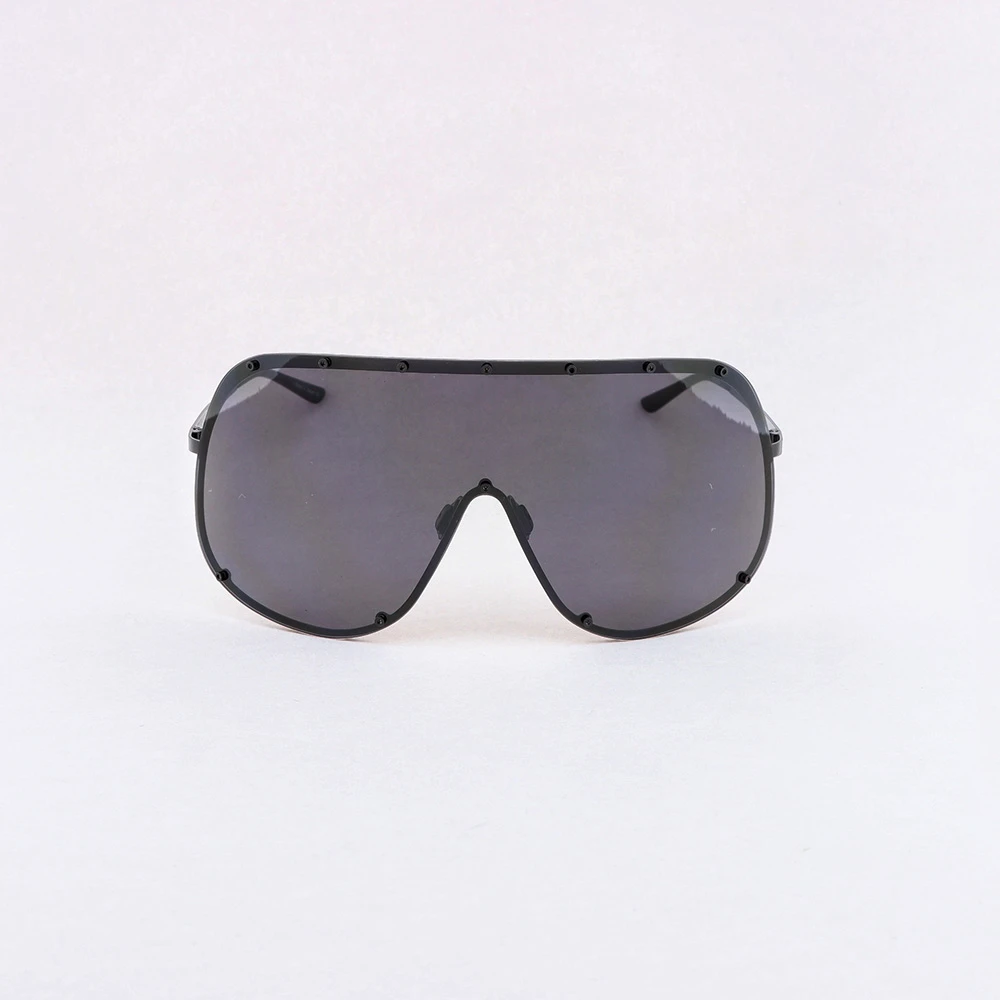 Metal Stud Sunglasses(Black /Grey /Pink /Yellow)