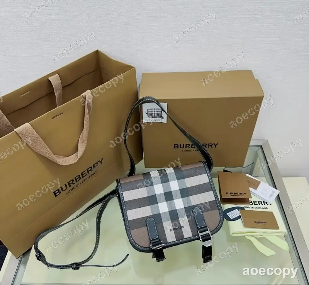 大人気★ バーバリー バッグ コピー 024224F8 No.0261