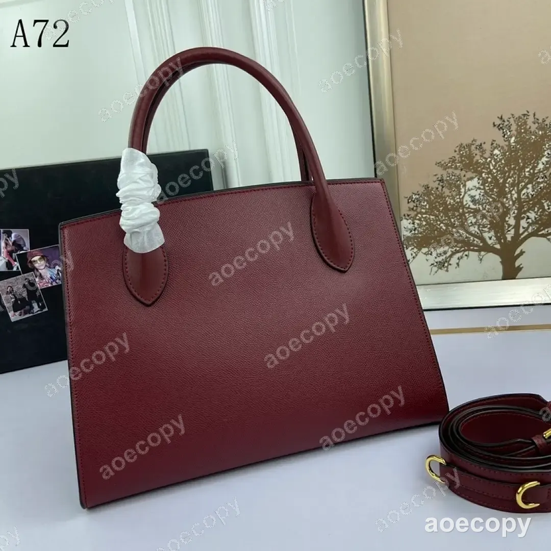可愛い プラダ バッグ スーパーコピー DDQ8803150 No.0164