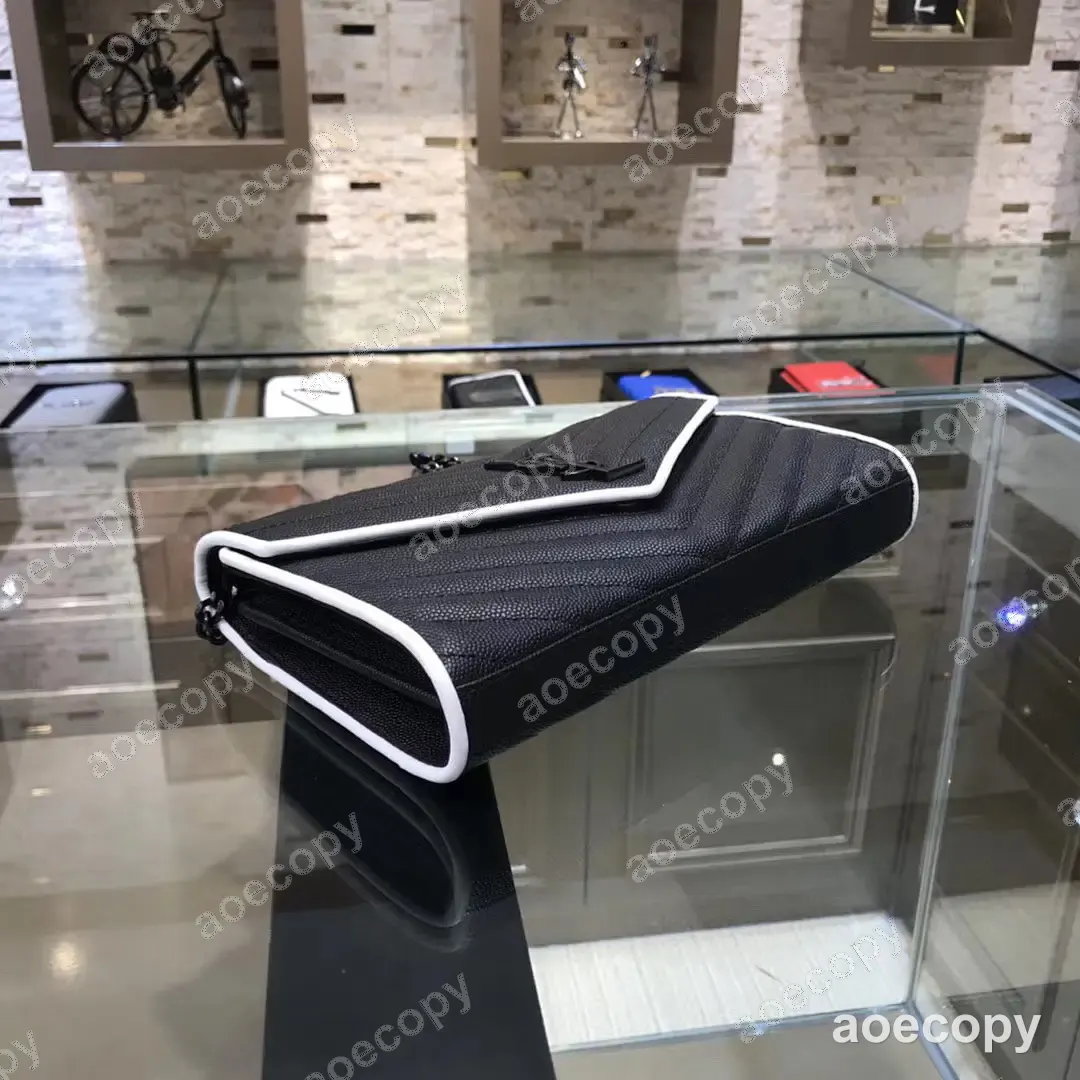 大人気★ サンローラン ショルダーバッグ スーパーコピー 377828BH No.0638
