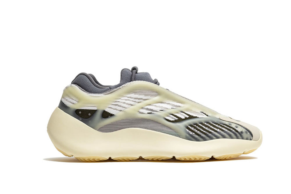 Yeezy 700 V3 Fade Salt