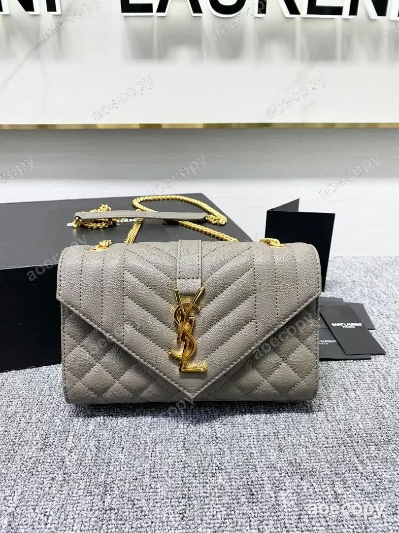 大人気★ サンローラン バッグ スーパーコピー 392745 No.0542