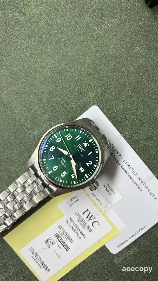 激安 アイ・ダブリュー・シー グリーン ウォッチ N級品 2892 No.0014
