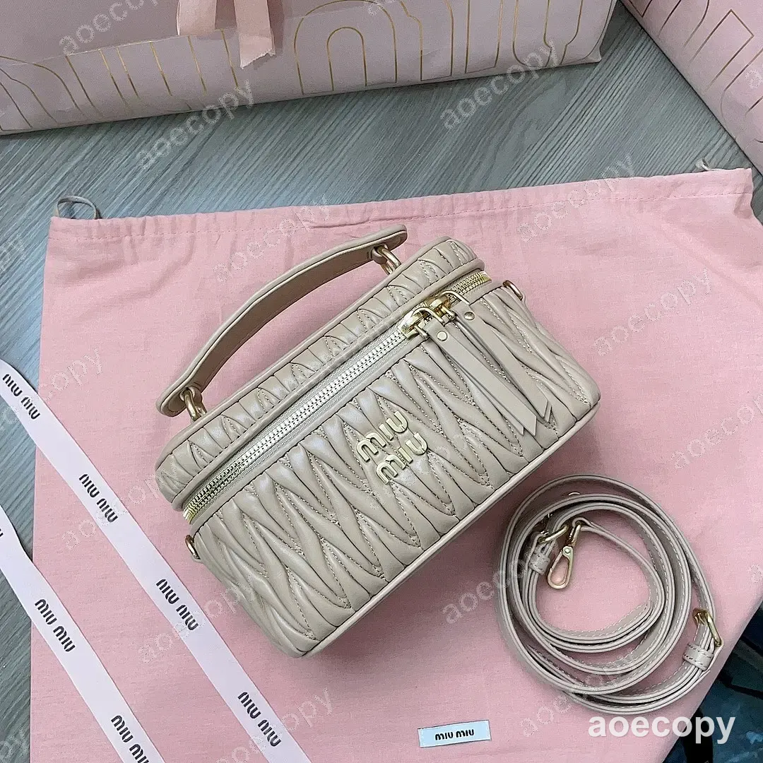 激安 ミュウミュウ バッグ N級品 No.0168