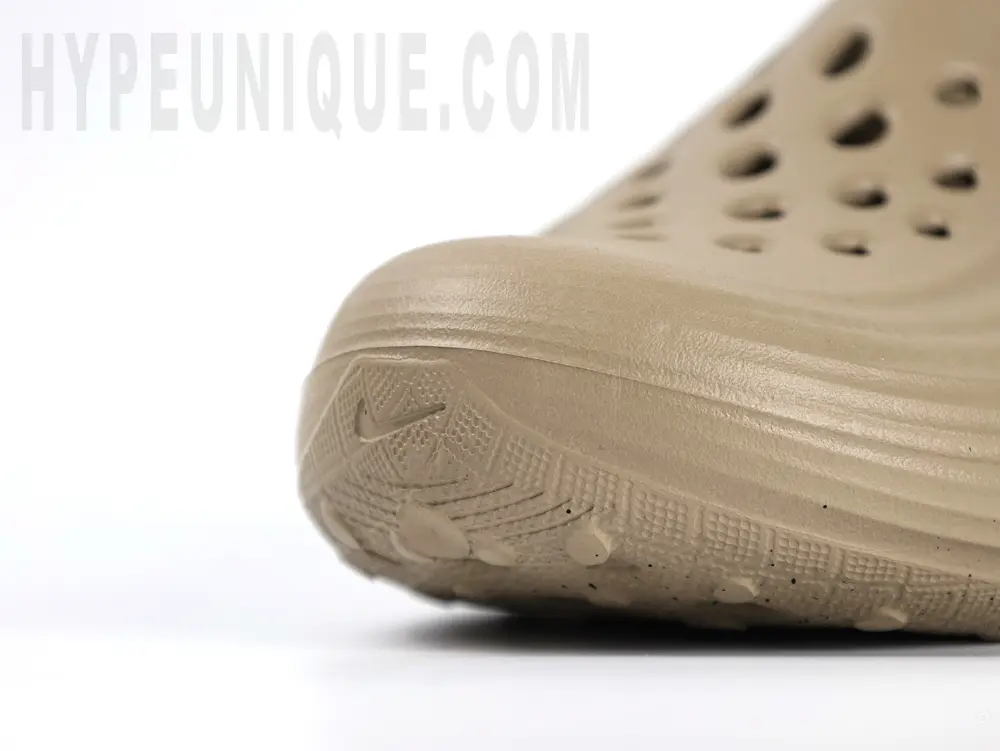 the toe box