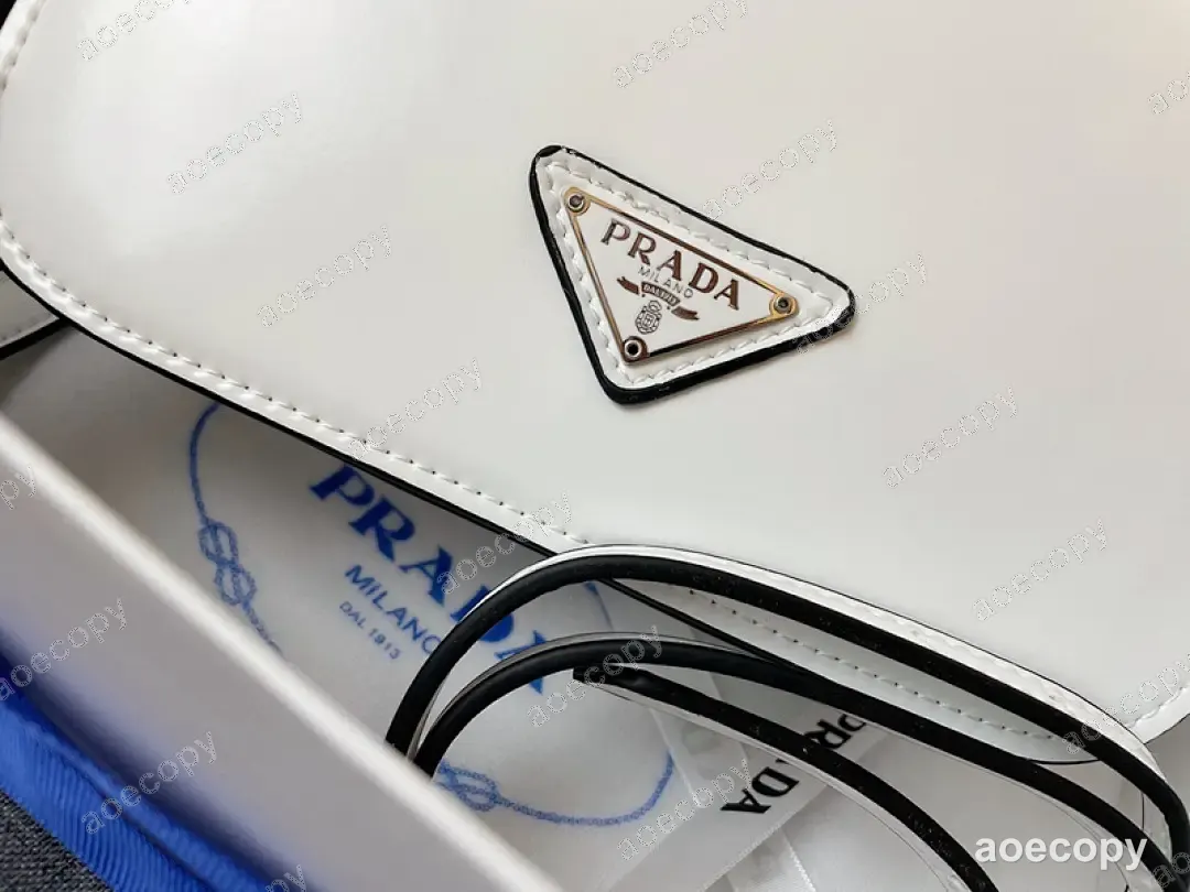 人気新作 プラダ バッグ N級品 DD3302550 No.0352