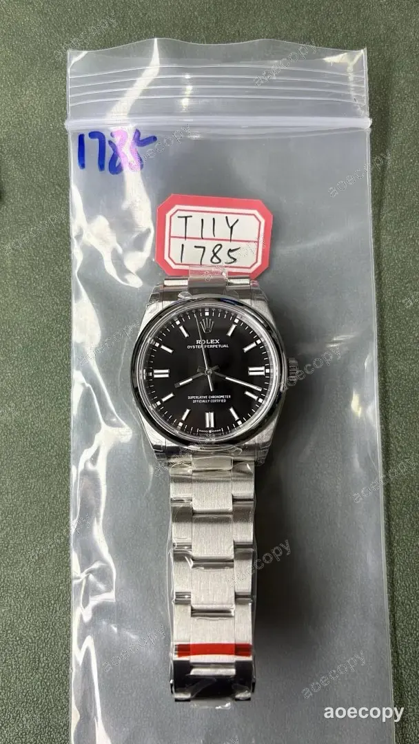 大人気★ ロレックス オイスターパーペチュアル ブラック ウォッチ 偽物 T11Y1785 No.0108