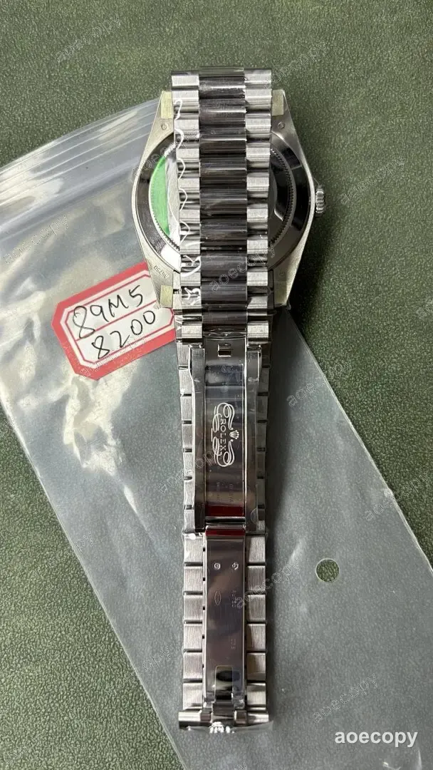 新作 ロレックス デイデイト ブラック ウォッチ N級品 89M58200 No.0177
