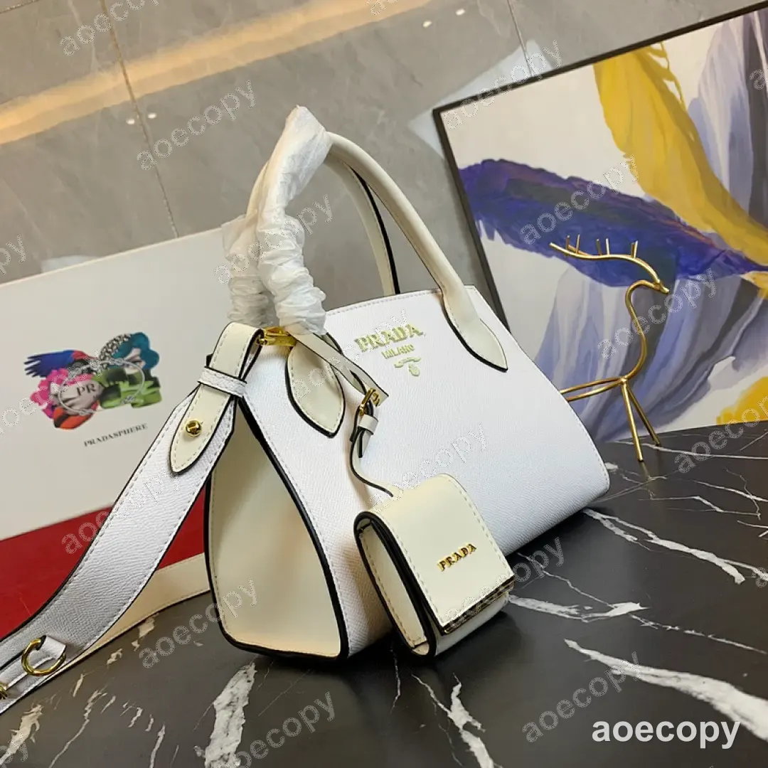可愛い プラダ バッグ N級品 DD2802750 No.0452