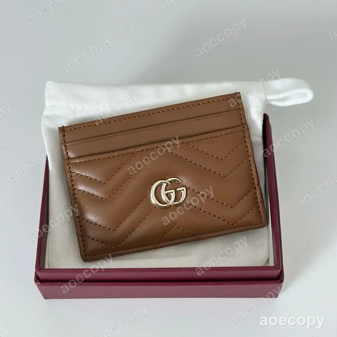 大人気★ グッチ ウォレット 偽物 177939 No.0215