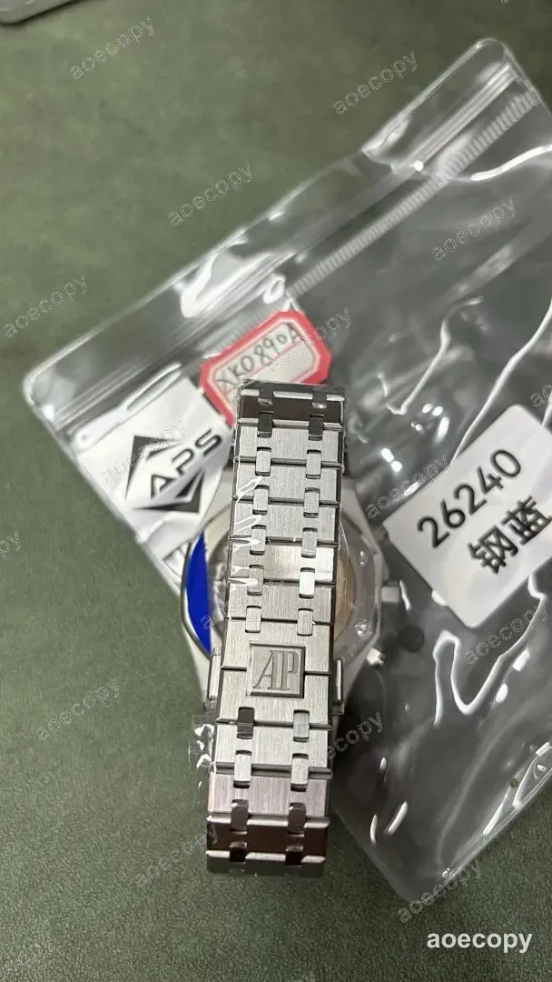 大人気★ オーデマ・ピゲ ロイヤルオーク ブルー ウォッチ コピー XK0890A No.0038