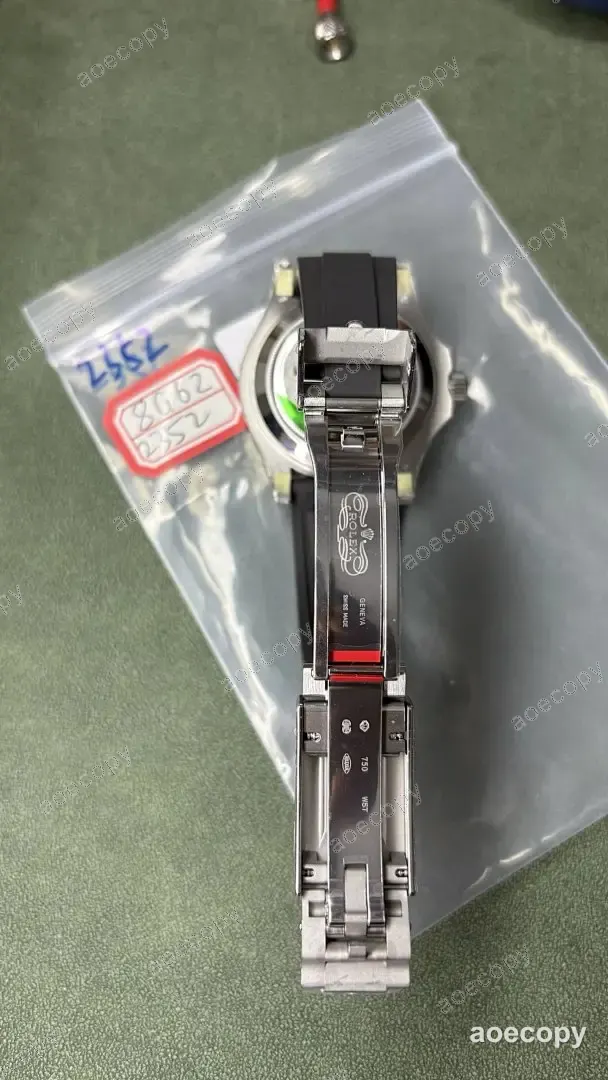 新作 ロレックス ヨットマスター ウォッチ スーパーコピー 8G622352 No.0136