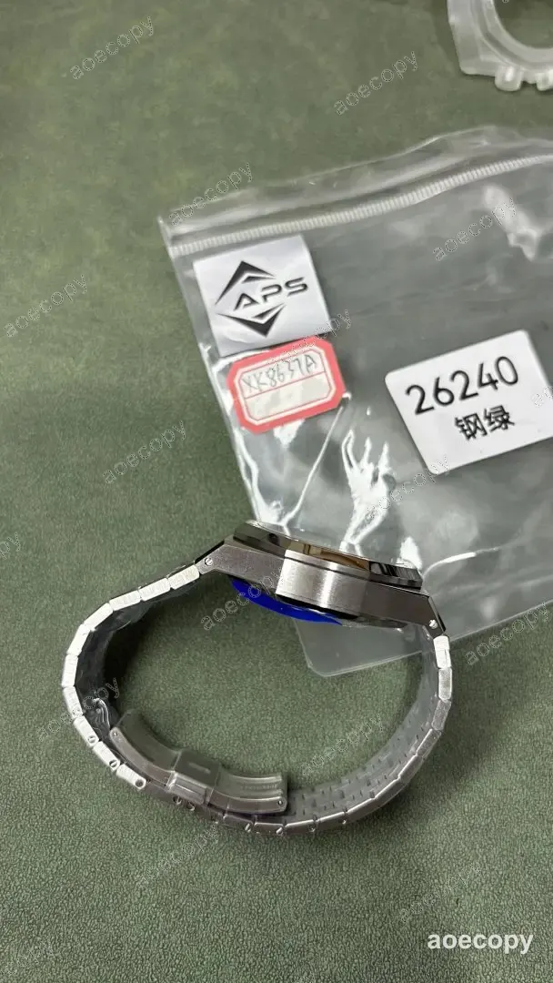 激安 オーデマ・ピゲ ロイヤルオーク グリーン ウォッチ N級品 XK8637A No.0030