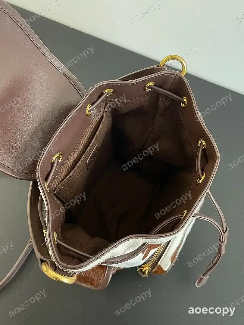 大人気★ ミュウミュウ バッグ N級品 No.0335